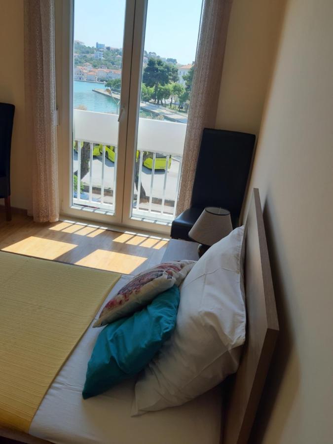 Apartman Petrovic City Center Trogir Zewnętrze zdjęcie