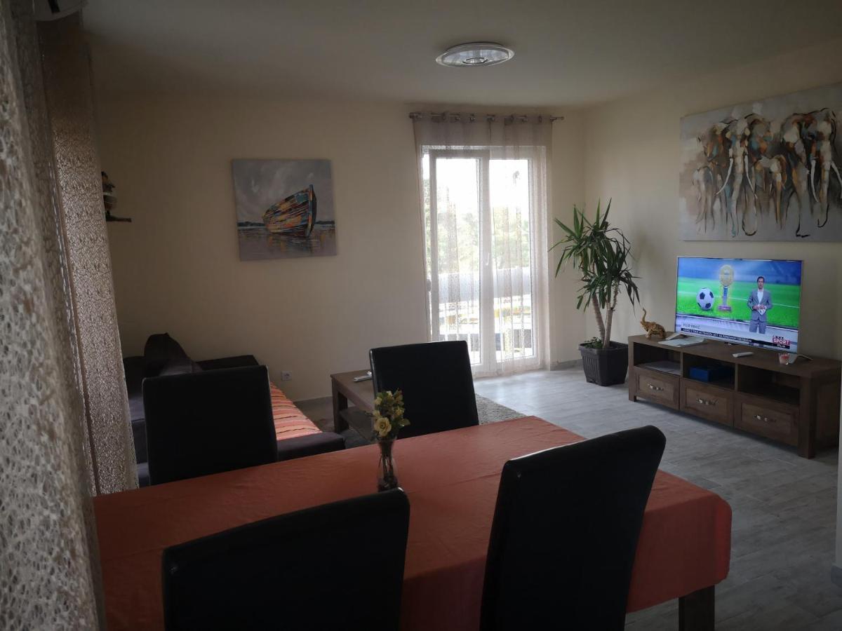 Apartman Petrovic City Center Trogir Zewnętrze zdjęcie