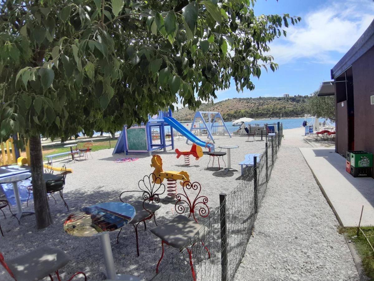 Apartman Petrovic City Center Trogir Zewnętrze zdjęcie